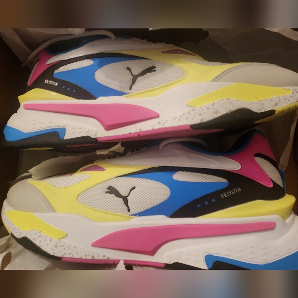 Womens puma sneakers
